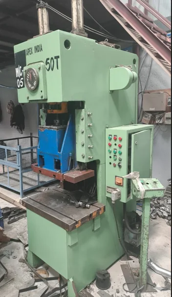 Press-shop equipment in the shared production area